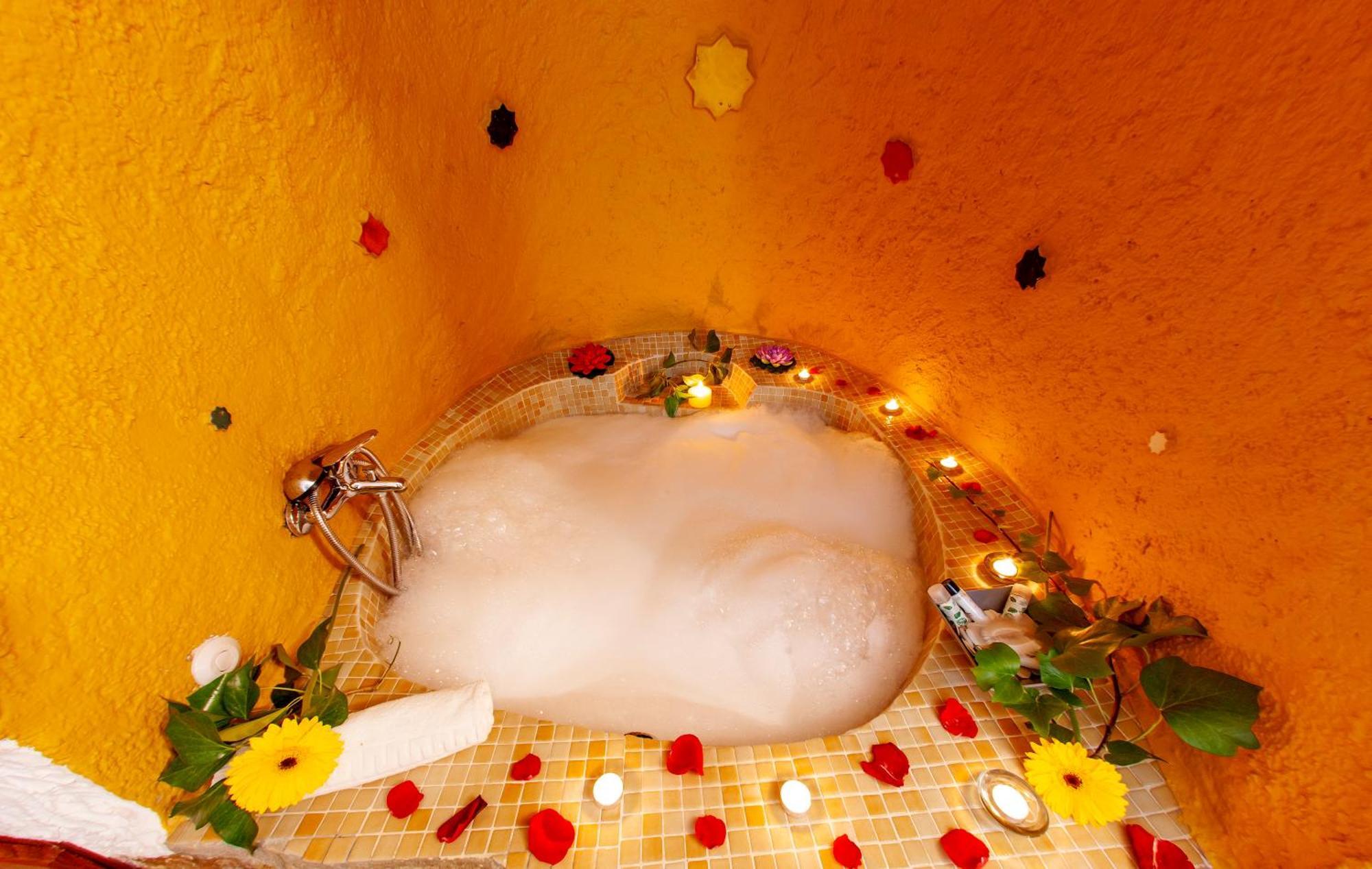 Hinojares Casas Cueva Cazorlaゲストハウス エクステリア 写真