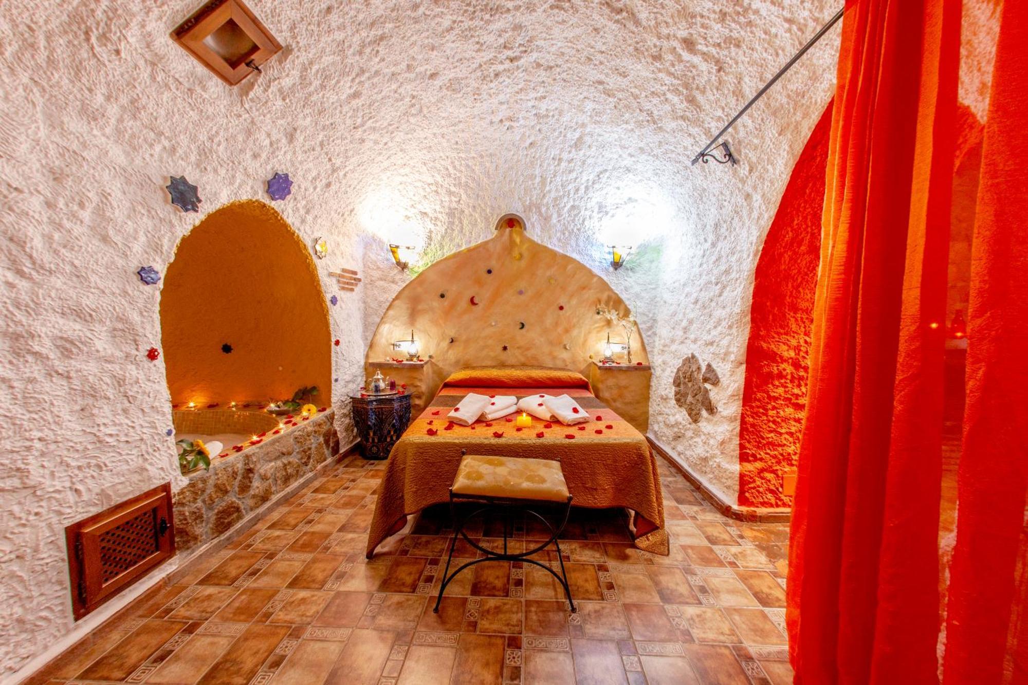 Hinojares Casas Cueva Cazorlaゲストハウス エクステリア 写真