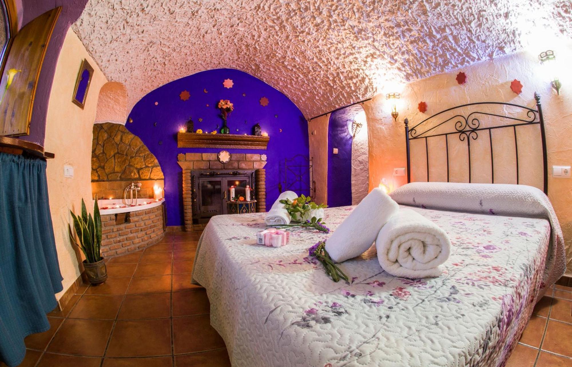 Hinojares Casas Cueva Cazorlaゲストハウス エクステリア 写真